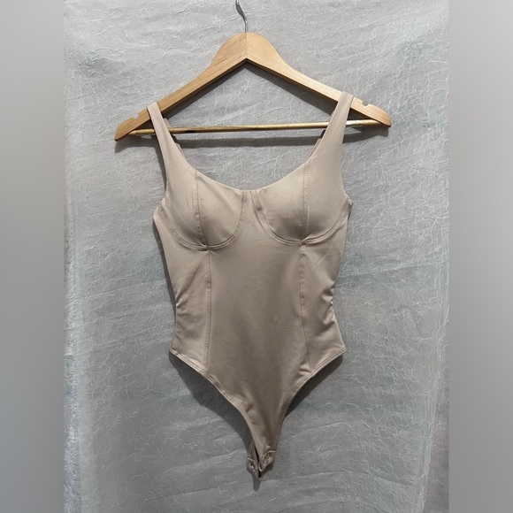 🔥Bundle & save 30% off 2+ items​​​ - Picture 2 of 7